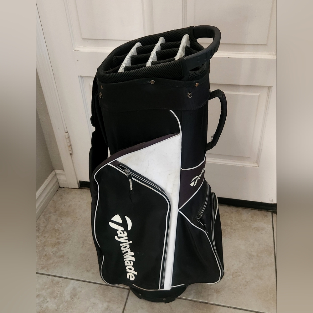 ‼️SOLD‼️ TaylorMade Golf Bag Way Top Stand cart bag Shoulder Strap Carry Black - Picture 3 of 7